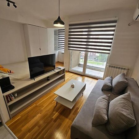 Milo Apartment 斯科普里 外观 照片
