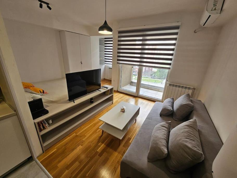 Milo Apartment 斯科普里 外观 照片