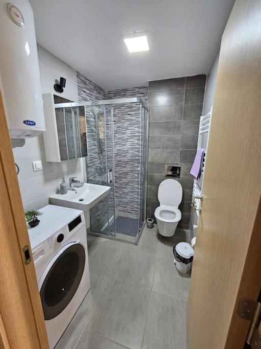 Milo Apartment 斯科普里 外观 照片